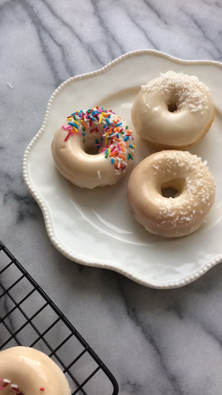 Champagne Vanilla Donuts